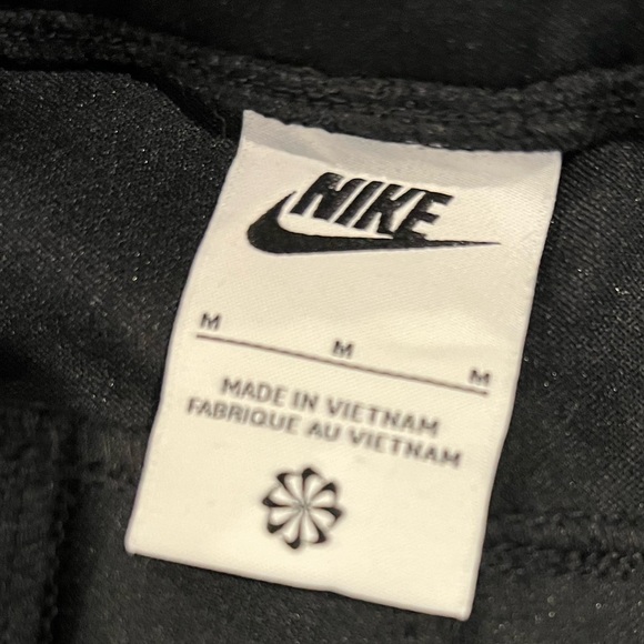 Nike Men’s Black Sweatpants/Joggers with White Logo - Picture 6 of 6